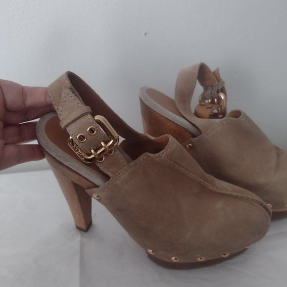 MICHAEL KORS sling back, buckle, 5.5" heels - Picture 3 of 9